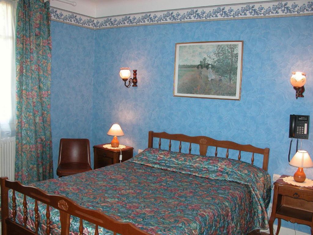 Auberge De La Musardiere Chagny  Room photo